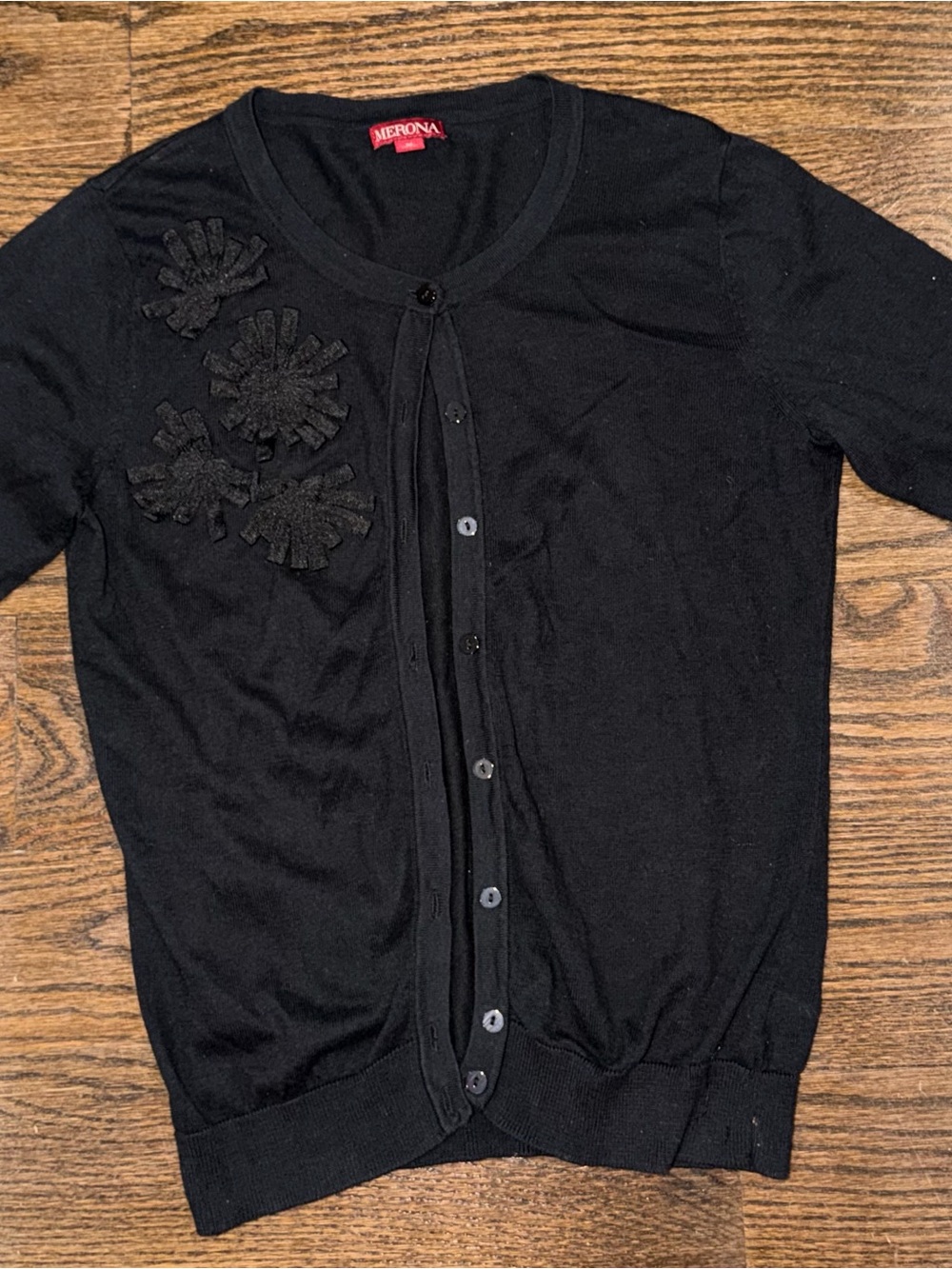 Womens Merona Black Floral Appliqué Button-Front cardigan Sweater size medium